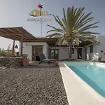 Luz Villa Lajares